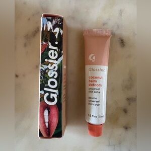 Glossier Coconut Balm Dotcom - Cream and Coral
